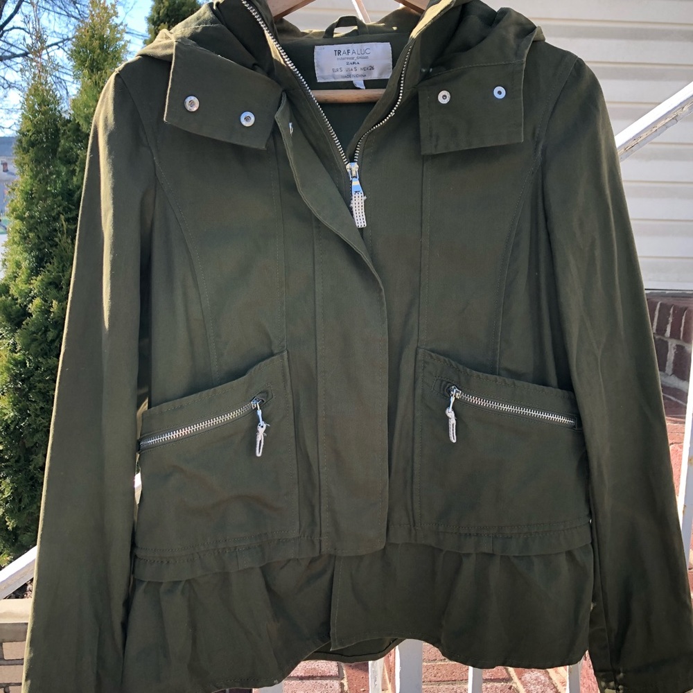 Army green light jacket